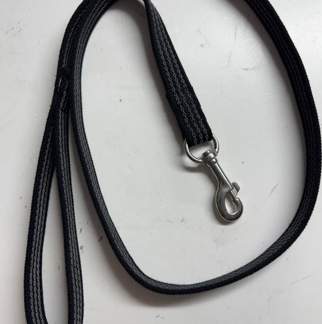 Rubberised 18mm Patrol Lead with Stainless Steel G clip