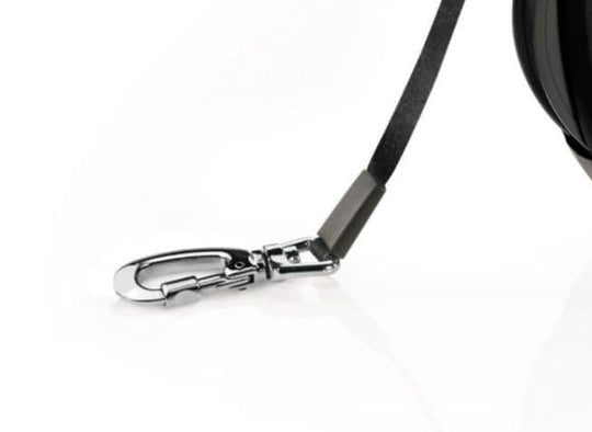 Flexi Giant L Plus 8m Black Tape with Special Safety&nbsp;Hook.